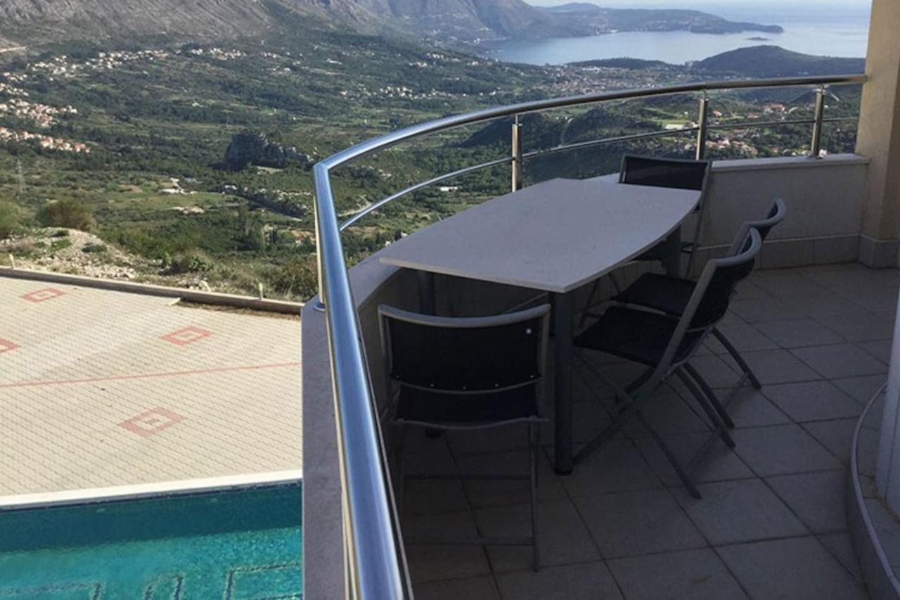 Apartment "The View" Near Dubrovnik Ivanica Bagian luar foto