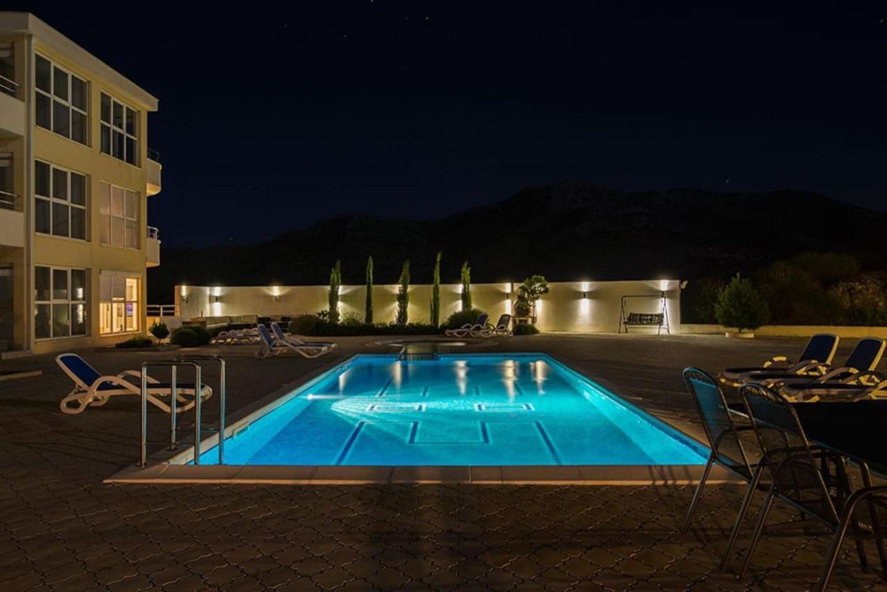 Apartment "The View" Near Dubrovnik Ivanica Bagian luar foto
